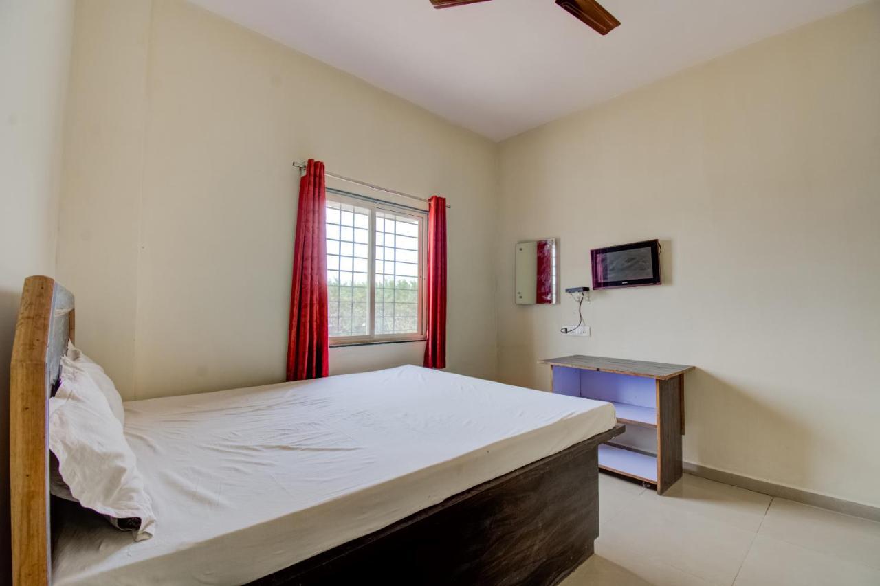 Spot On Sri Srinivasa Lodge Kurmannapalem Kültér fotó